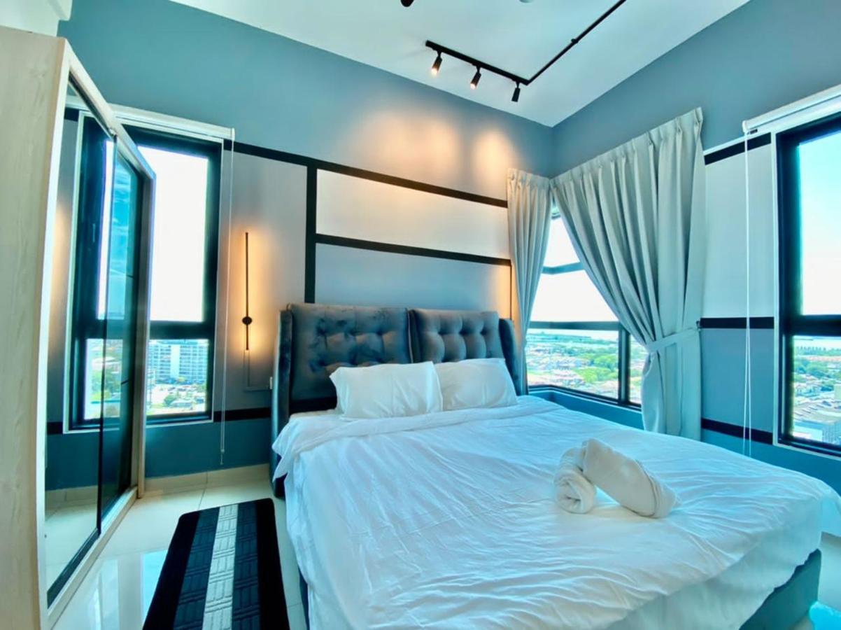 Melaka Ong Kim Wee Residences By Stayrene Ngoại thất bức ảnh